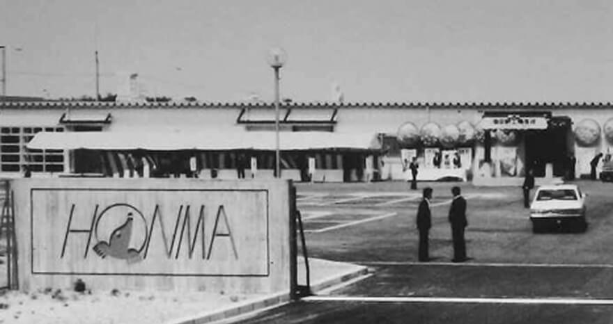 生産の拠点を「酒田工場」へ移動。